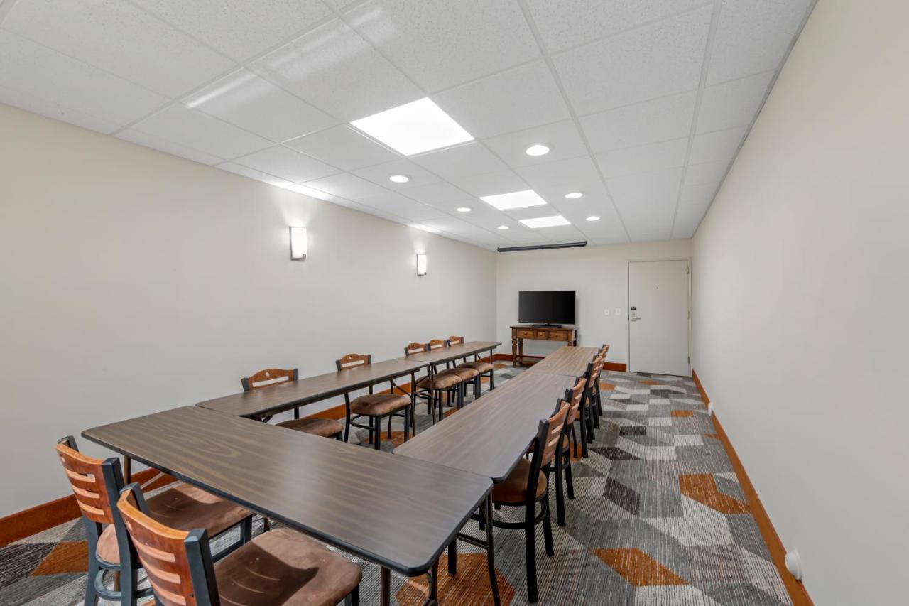 美国80号高速公路凯富酒店 Demopolis 外观 照片